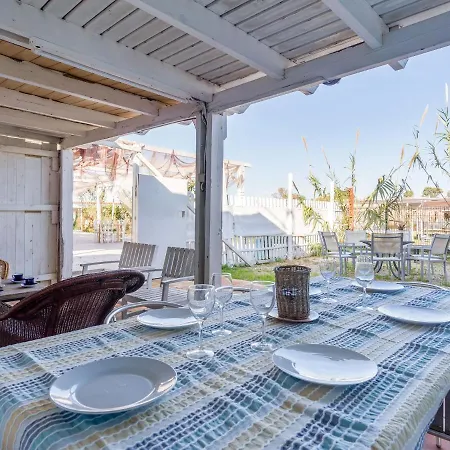 Holiday home Elegant In Wih Swimming Pool *