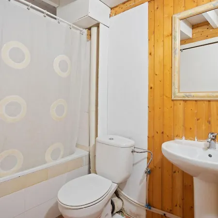 Holiday home Elegant In Wih Swimming Pool *